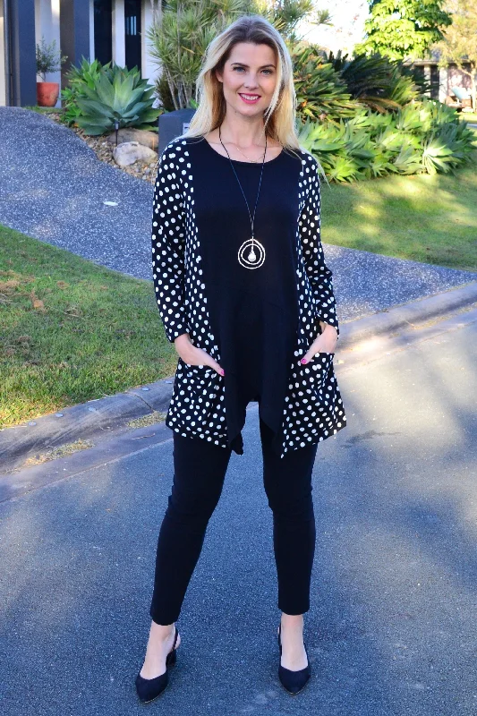 White Black Pockets & Dots Winter Tunic Top