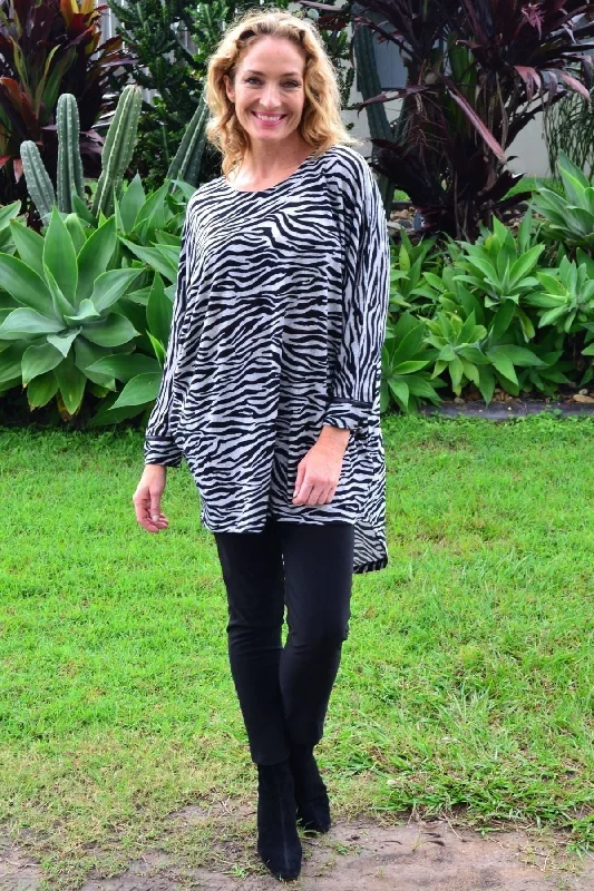 Zelma Zebra Relaxed Hi Low Hem Tunic Top